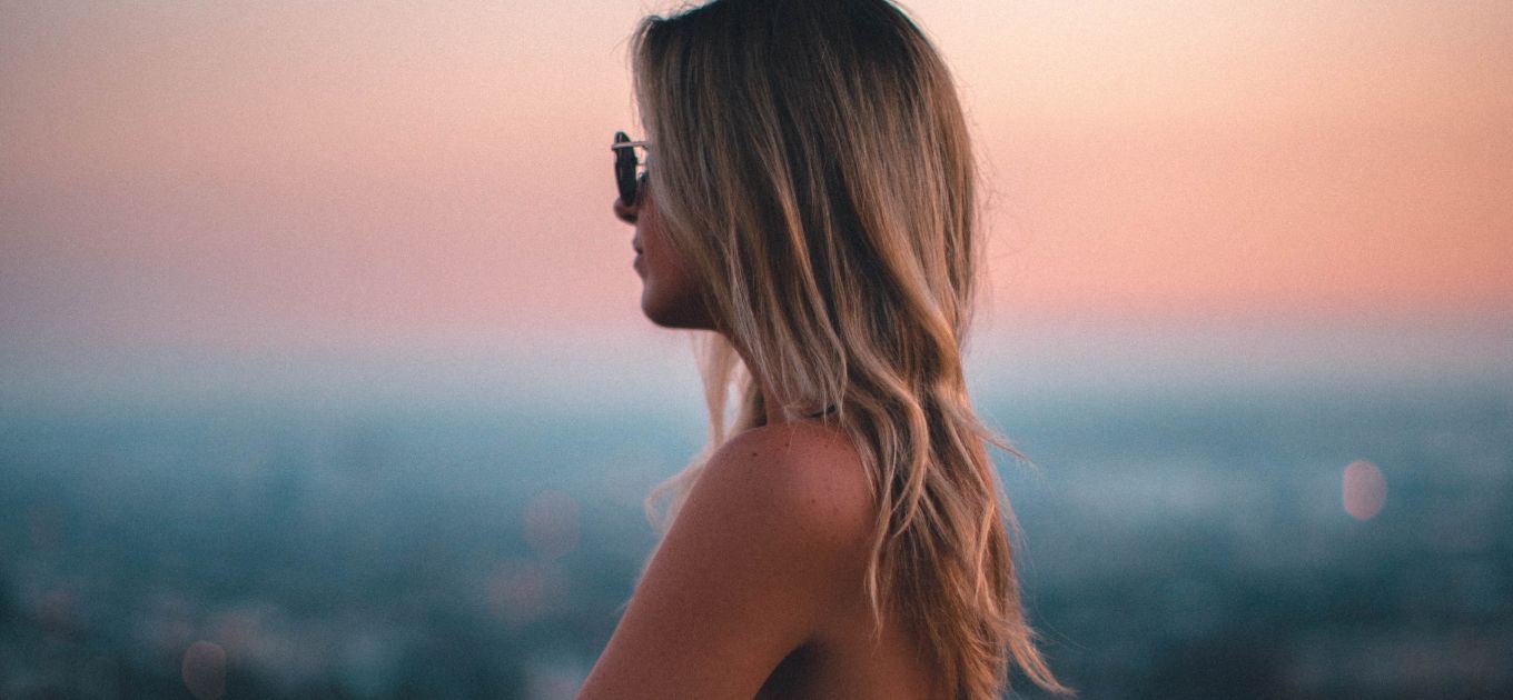 Ordering models for filming in Dubai - Mgtimes